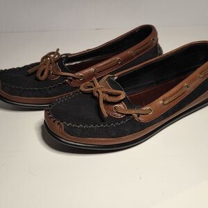 G.H. Bass & Co. Black & Brown Moccasin Style Suede & Leather Boat Loafer Sz 8.5
